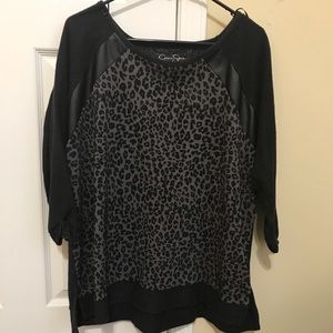 Jessica Simpson sweatshirt used in good condition